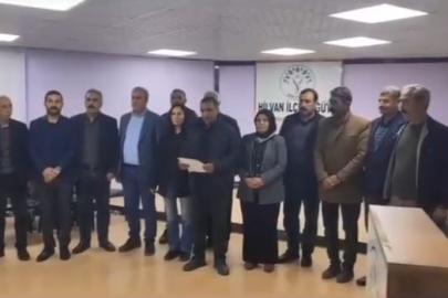 DEM Partili meclis üyeleri geri adım attı