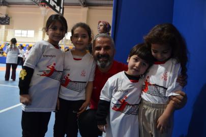 Fabrika Voleybol’un yeni okulu Şanlıurfa’da açıldı