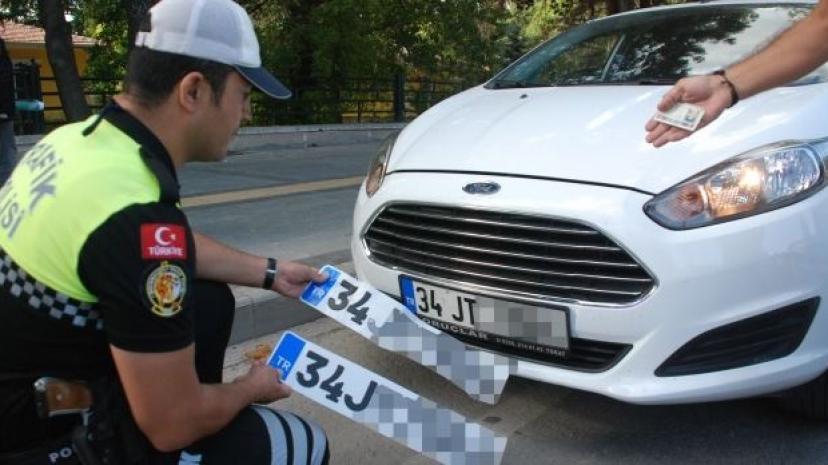 Şoförler Odasından APP plaka uyarısı