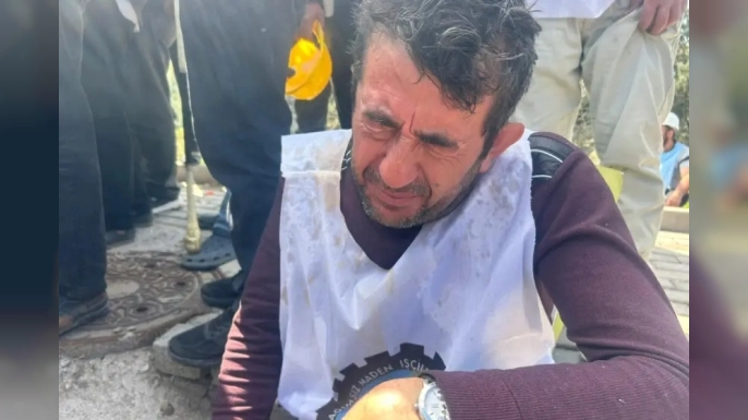 Ankara’da Açlık Grevindeki Madencilere Polis Müdahalesi: Fenalaşan İşçiler Hastaneye Kaldırıldı